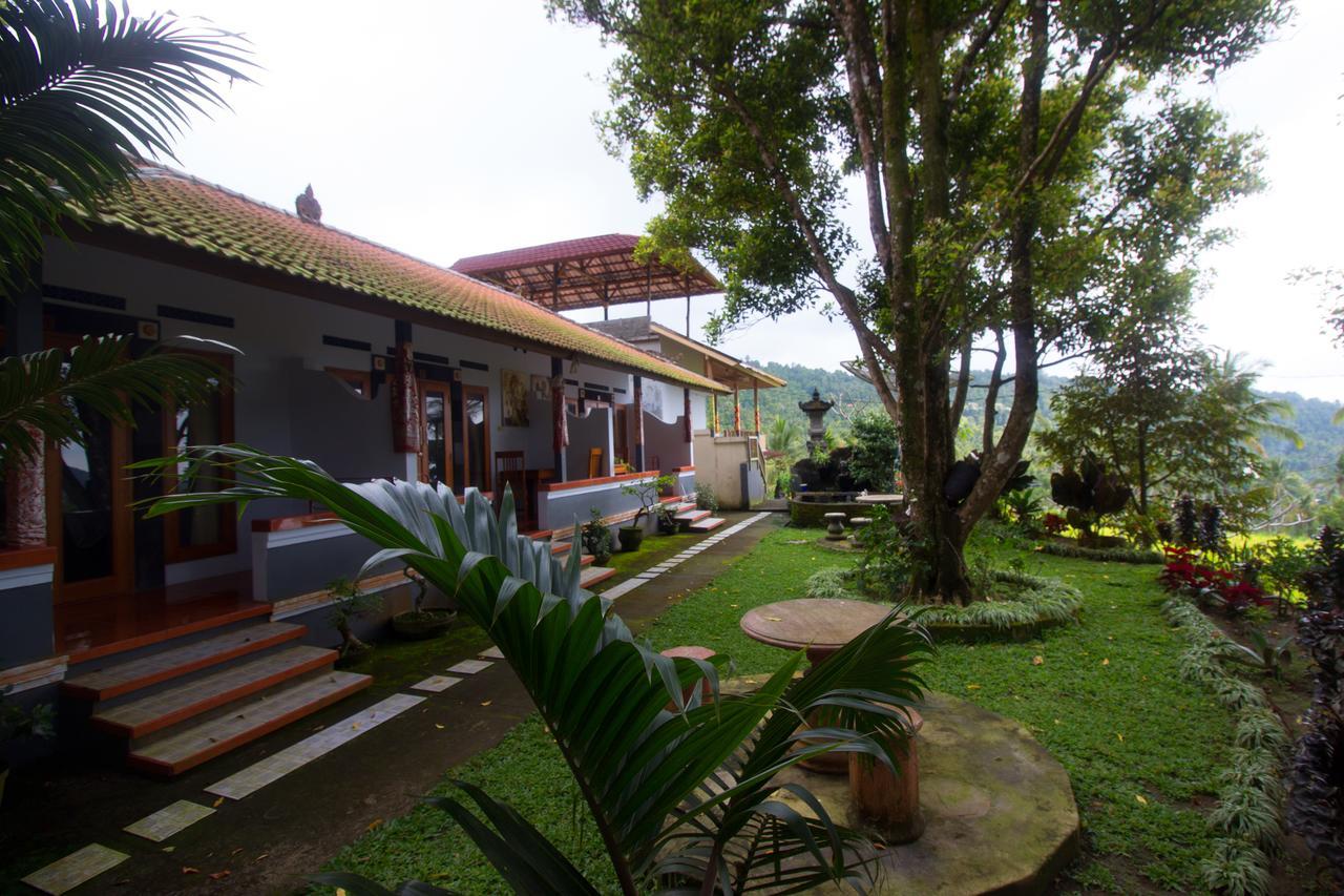 Gangga Homestay Munduk エクステリア 写真